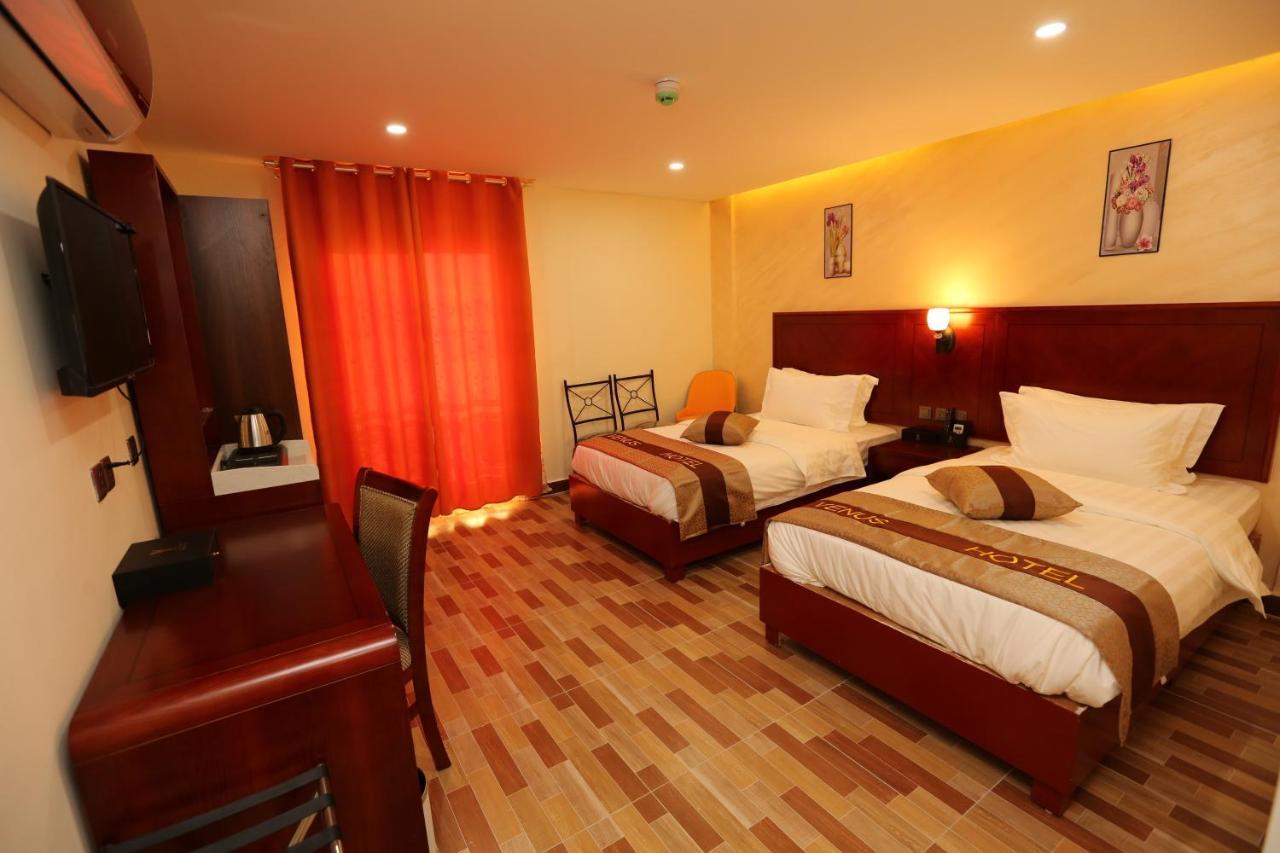 Venus Hotel Wadi Musa Exterior photo