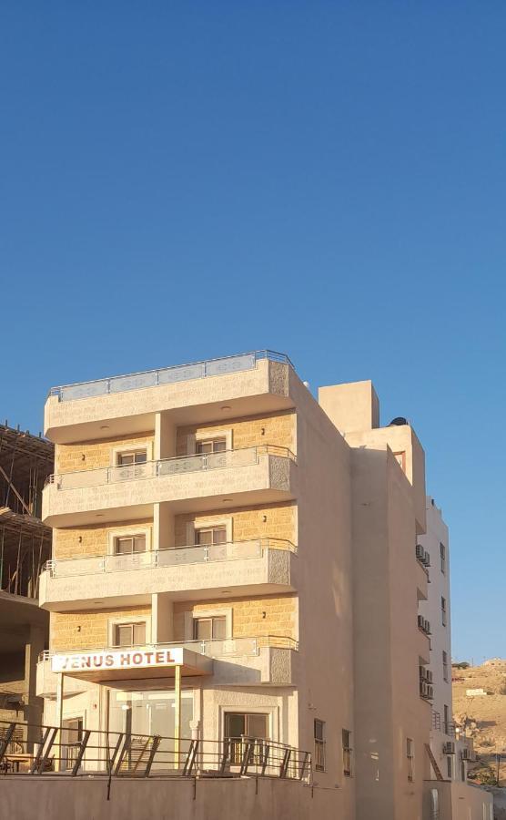 Venus Hotel Wadi Musa Exterior photo
